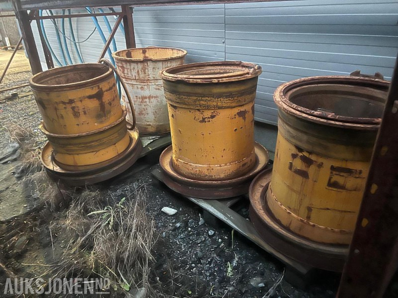 4 felger til 2008 Moxy MT41 - Самосвал: снимка 1 4 felger til 2008 Moxy MT41 - Самосвал: снимка 1