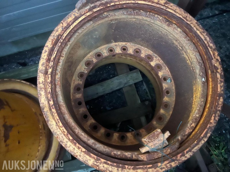 4 felger til 2008 Moxy MT41 - Самосвал: снимка 2 4 felger til 2008 Moxy MT41 - Самосвал: снимка 2