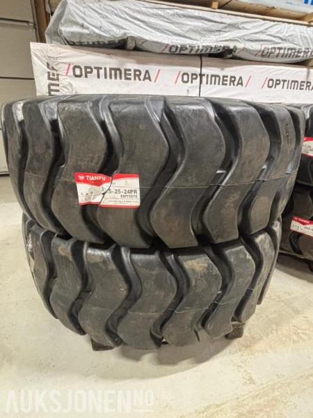 4 nye 23.5-25 dekk - Anleggsdekk - Строително оборудване: снимка 2 4 nye 23.5-25 dekk - Anleggsdekk - Строително оборудване: снимка 2