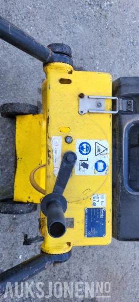 4 stk.Wacker Neuson BFS1345A Asfaltsag / Betongsag | Rep.objekt - Строително оборудване: снимка 5 4 stk.Wacker Neuson BFS1345A Asfaltsag / Betongsag | Rep.objekt - Строително оборудване: снимка 5