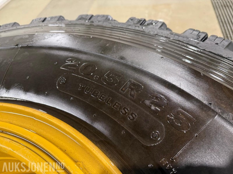 Bridgestone hjulsett til - Cat 930M - Колесен товарач: снимка 3 Bridgestone hjulsett til - Cat 930M - Колесен товарач: снимка 3