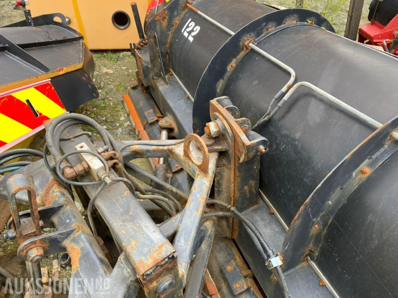 Gmill frontplog / vinterplog - Строително оборудване: снимка 5 Gmill frontplog / vinterplog - Строително оборудване: снимка 5