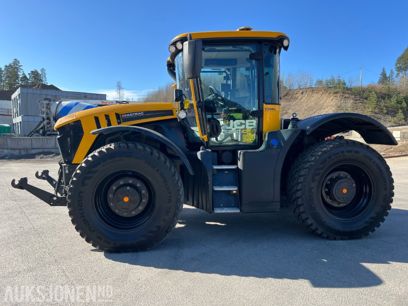 JCB 4220 Icon - Трактор: снимка 2 JCB 4220 Icon - Трактор: снимка 2