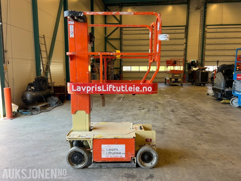 JLG 1230 Mastelift med 3,66m platform høyde - Работна площадка: снимка 2 JLG 1230 Mastelift med 3,66m platform høyde - Работна площадка: снимка 2
