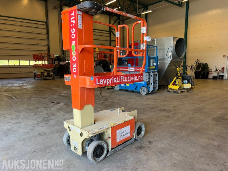 JLG 1230 Mastelift med 3,66m platform høyde - Работна площадка: снимка 1 JLG 1230 Mastelift med 3,66m platform høyde - Работна площадка: снимка 1