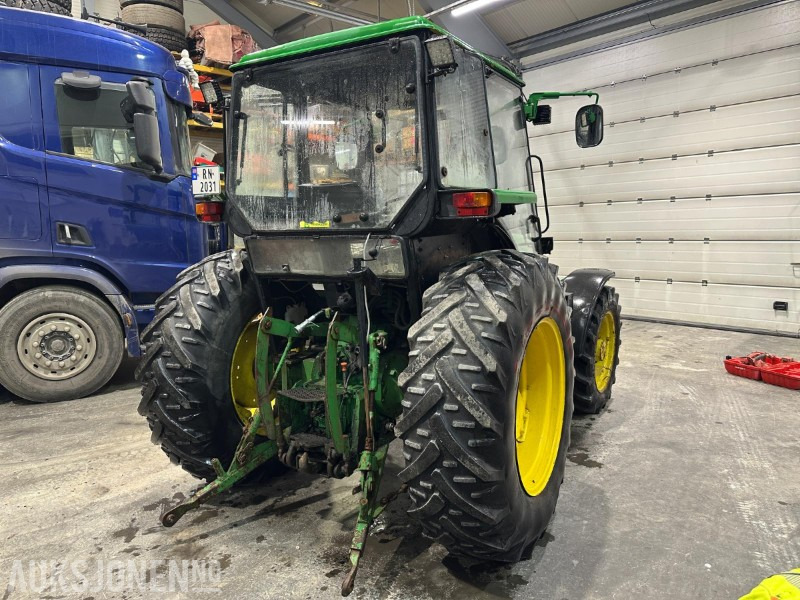 John Deere 1950 – 1988-modell – 46 hk – Starter og går – 4x4 – Med styringsdeler og kjettinger - Трактор: снимка 4 John Deere 1950 – 1988-modell – 46 hk – Starter og går – 4x4 – Med styringsdeler og kjettinger - Трактор: снимка 4