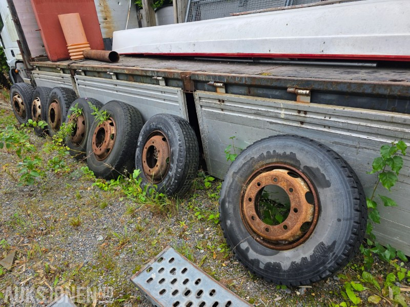 7 stk dekk til Volvo FL6 - Камион: снимка 1 7 stk dekk til Volvo FL6 - Камион: снимка 1