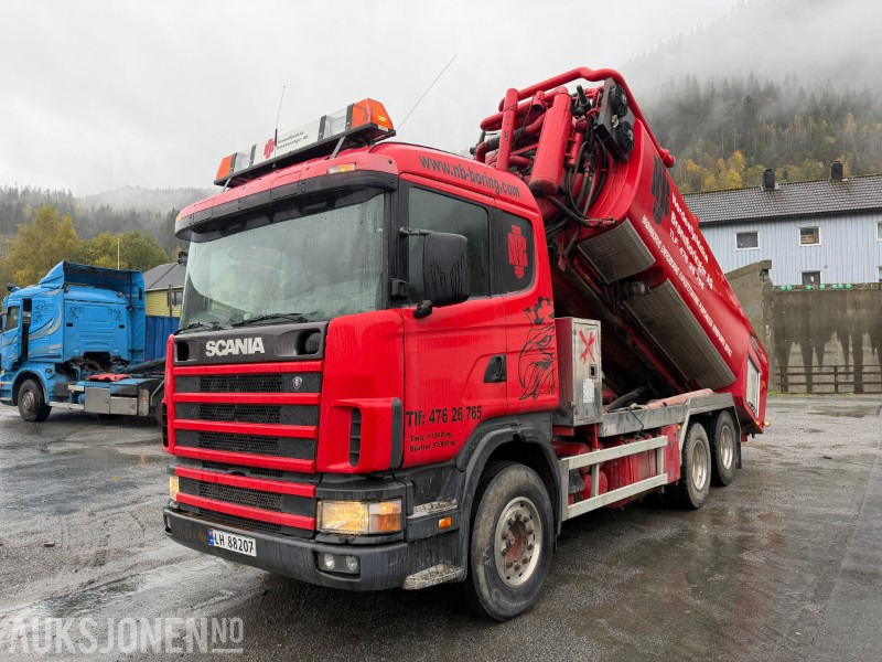 1999 Scania R124 Spyle/sugebil med Korp&Son påbygg - Комунална/ Специална техника: снимка 1 1999 Scania R124 Spyle/sugebil med Korp&Son påbygg - Комунална/ Специална техника: снимка 1