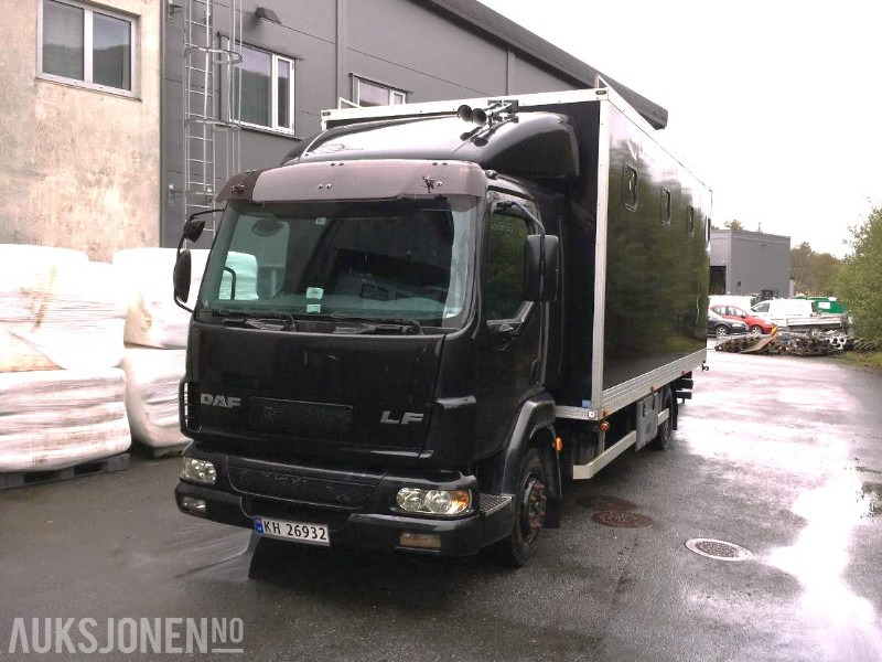 2004 DAF LF 45.220 - Hestebil / Transportbil, 202552km - Комунална/ Специална техника: снимка 1 2004 DAF LF 45.220 - Hestebil / Transportbil, 202552km - Комунална/ Специална техника: снимка 1