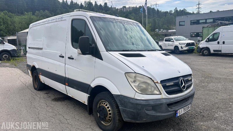 2007 Mercedes-Benz Sprinter 518 CDI | Spylebil | 184 hk | Komplett rigg med tank og slangetromler - Комунална/ Специална техника: снимка 3 2007 Mercedes-Benz Sprinter 518 CDI | Spylebil | 184 hk | Komplett rigg med tank og slangetromler - Комунална/ Специална техника: снимка 3