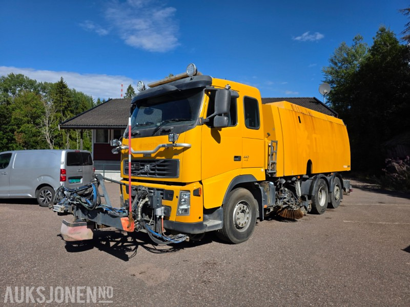 2007 Volvo FH440 Feiebil - Euro5T - 3 akslet - 265900km - Комунална/ Специална техника: снимка 1 2007 Volvo FH440 Feiebil - Euro5T - 3 akslet - 265900km - Комунална/ Специална техника: снимка 1