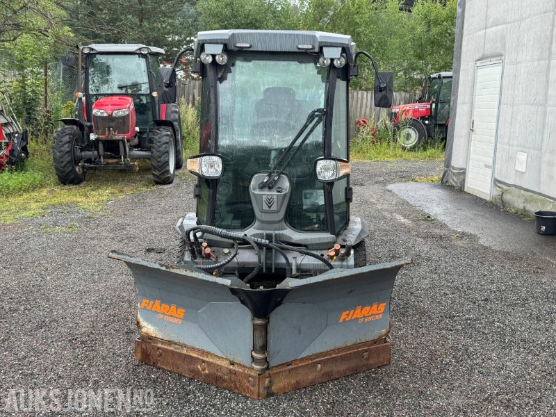2015 Kärcher MIC 50 D | Plog | spreder | plan | joystick | krok | webasto | cruisecontrol - Комунална/ Специална техника: снимка 2 2015 Kärcher MIC 50 D | Plog | spreder | plan | joystick | krok | webasto | cruisecontrol - Комунална/ Специална техника: снимка 2