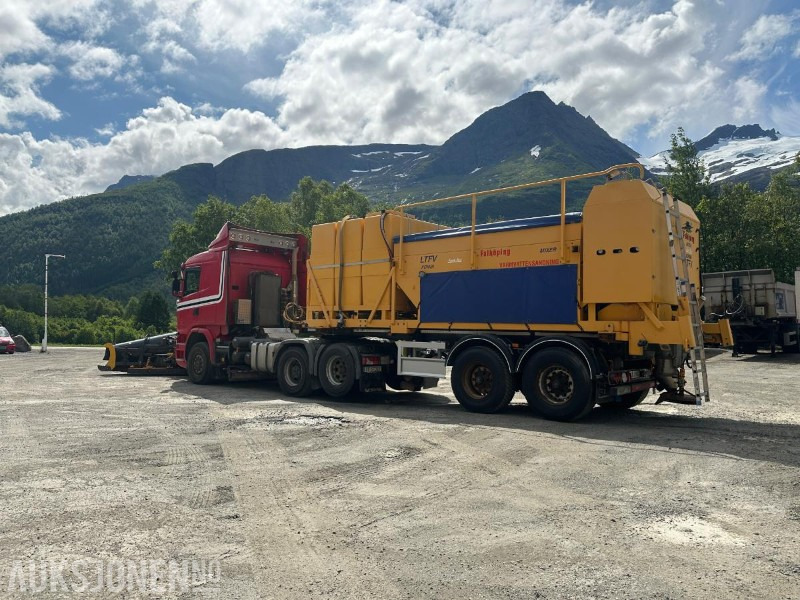 Scania G490 6X2 Euro6 4WD trekkvogn m/kombispreder - GMI V-plog - Klar for brøytesesongen - Комунална/ Специална техника: снимка 3 Scania G490 6X2 Euro6 4WD trekkvogn m/kombispreder - GMI V-plog - Klar for brøytesesongen - Комунална/ Специална техника: снимка 3