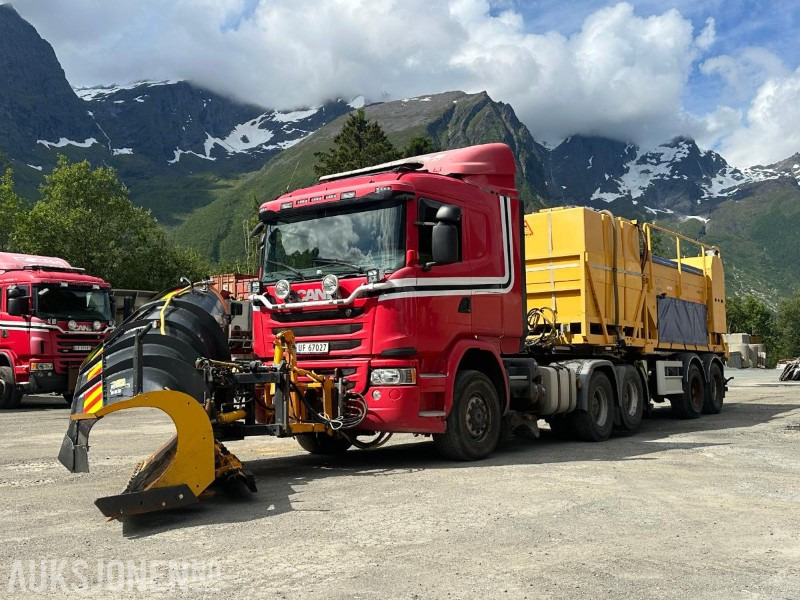 Scania G490 6X2 Euro6 4WD trekkvogn m/kombispreder - GMI V-plog - Klar for brøytesesongen - Комунална/ Специална техника: снимка 1 Scania G490 6X2 Euro6 4WD trekkvogn m/kombispreder - GMI V-plog - Klar for brøytesesongen - Комунална/ Специална техника: снимка 1