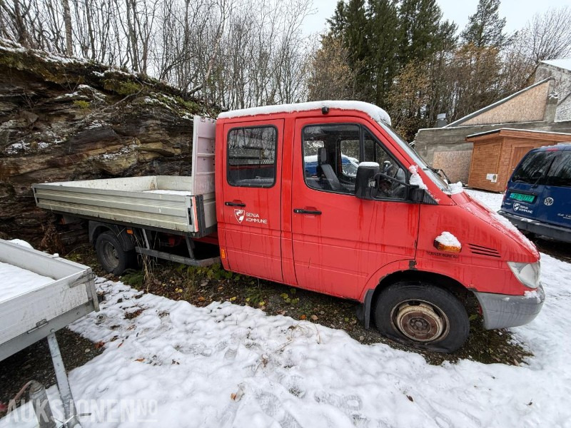 2001 Mercedes-Benz Sprinter 616CD1/40DOKA - Dobbelkabin med plan - Webasto - 6 Seter - 331000KM - Лекотоварен автомобил: снимка 1 2001 Mercedes-Benz Sprinter 616CD1/40DOKA - Dobbelkabin med plan - Webasto - 6 Seter - 331000KM - Лекотоварен автомобил: снимка 1