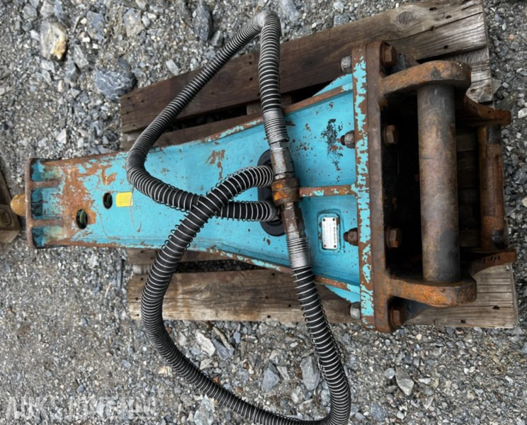 MSB Corporation MS300HS Gassladet Meiselhammer - Хидравличен чук за Строителна техника: снимка 5 MSB Corporation MS300HS Gassladet Meiselhammer - Хидравличен чук за Строителна техника: снимка 5