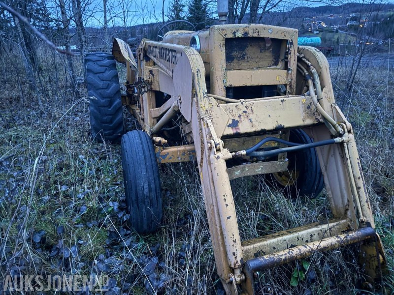 Massey Ferguson 3.165 m/laster - Трактор: снимка 3 Massey Ferguson 3.165 m/laster - Трактор: снимка 3
