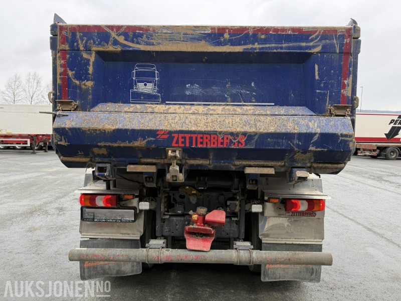 Mercedes-Benz Arocs 3252 – 2021-modell, 520 hk, Zetterbergs dumperkasse - Самосвал камион: снимка 5 Mercedes-Benz Arocs 3252 – 2021-modell, 520 hk, Zetterbergs dumperkasse - Самосвал камион: снимка 5