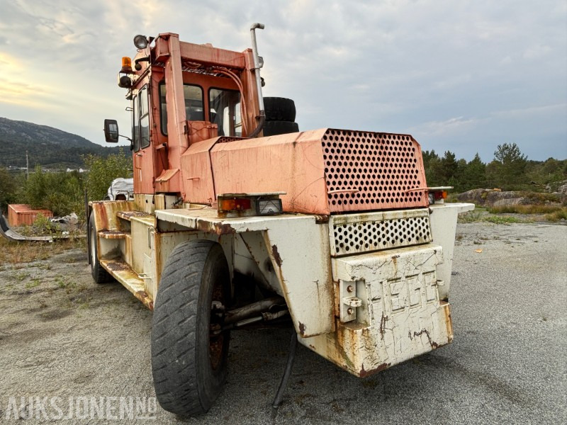 1976 Hegg Truck 15Tonn Løftekapasitet. - Подемно-транспортна техника: снимка 4 1976 Hegg Truck 15Tonn Løftekapasitet. - Подемно-транспортна техника: снимка 4
