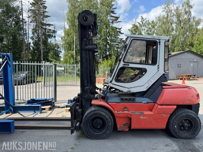 Подемно-транспортна техника 2000 Toyota 5FD70 TRUCK MED HIPPE TILT CABIN, LØFTEHØYDE 6000 MM: снимка 6
