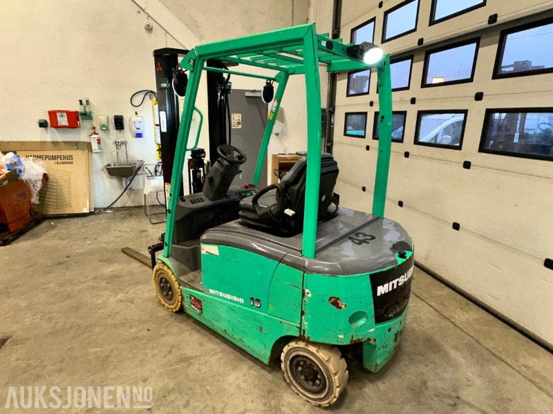 2012 Mitsubishi FB16CPN 3-hjuls motvektstruck, 744 timer - Подемно-транспортна техника: снимка 3 2012 Mitsubishi FB16CPN 3-hjuls motvektstruck, 744 timer - Подемно-транспортна техника: снимка 3