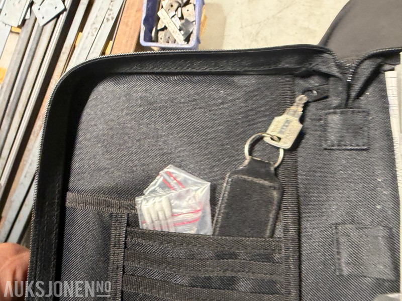 Подемно-транспортна техника 2013 Nissan UND140 Skyvemasttruck - 4,8m med batterilader: снимка 45 Подемно-транспортна техника 2013 Nissan UND140 Skyvemasttruck - 4,8m med batterilader: снимка 45