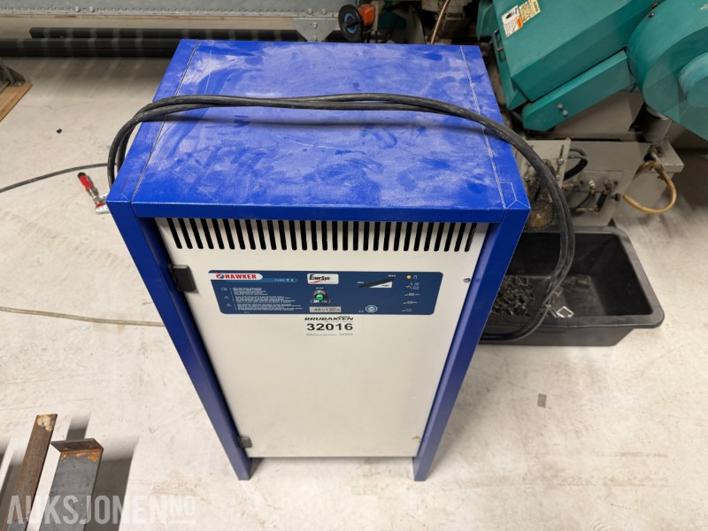 Подемно-транспортна техника 2013 Nissan UND140 Skyvemasttruck - 4,8m med batterilader: снимка 50 Подемно-транспортна техника 2013 Nissan UND140 Skyvemasttruck - 4,8m med batterilader: снимка 50