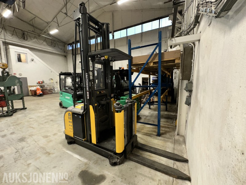 2015 Atlet UniCarriers Skyvemasttruck, 2281 timer – Rep.objekt - Подемно-транспортна техника: снимка 2 2015 Atlet UniCarriers Skyvemasttruck, 2281 timer – Rep.objekt - Подемно-транспортна техника: снимка 2