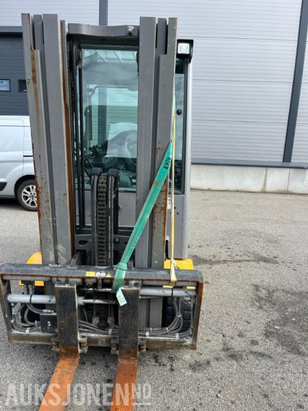 2017 Jungheinrich EFG 425 K gaffeltruck - rep objekt - Подемно-транспортна техника: снимка 4 2017 Jungheinrich EFG 425 K gaffeltruck - rep objekt - Подемно-транспортна техника: снимка 4