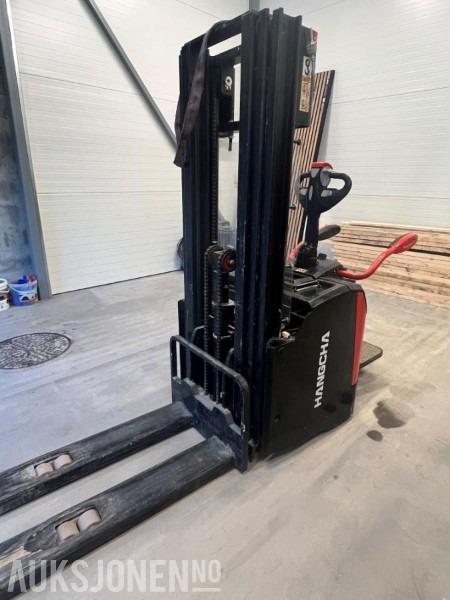 2022 Hangcha A16 palleløfter - 603 timer. - Подемно-транспортна техника: снимка 2 2022 Hangcha A16 palleløfter - 603 timer. - Подемно-транспортна техника: снимка 2