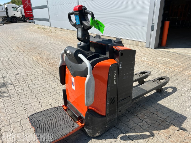 BT LPE 200 Snile - Подемно-транспортна техника: снимка 5 BT LPE 200 Snile - Подемно-транспортна техника: снимка 5
