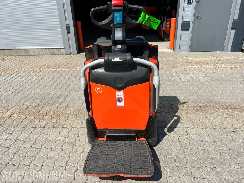 BT LPE 200 Snile - Подемно-транспортна техника: снимка 4 BT LPE 200 Snile - Подемно-транспортна техника: снимка 4
