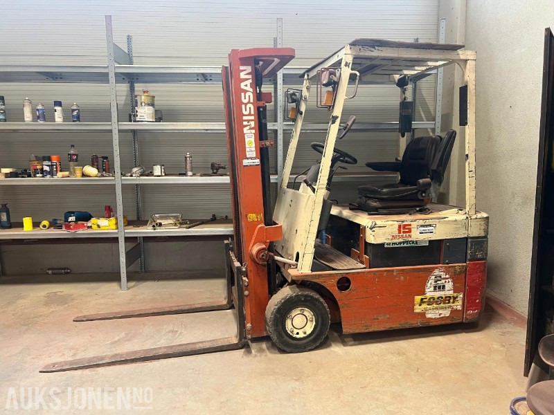 Nissan Gaffeltruck - Rep.objekt. - Подемно-транспортна техника: снимка 1 Nissan Gaffeltruck - Rep.objekt. - Подемно-транспортна техника: снимка 1