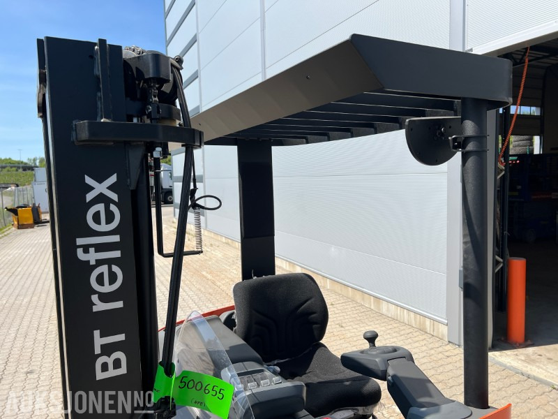 Подемно-транспортна техника Skyvemasstruck BT RRE140 B m/lader: снимка 19