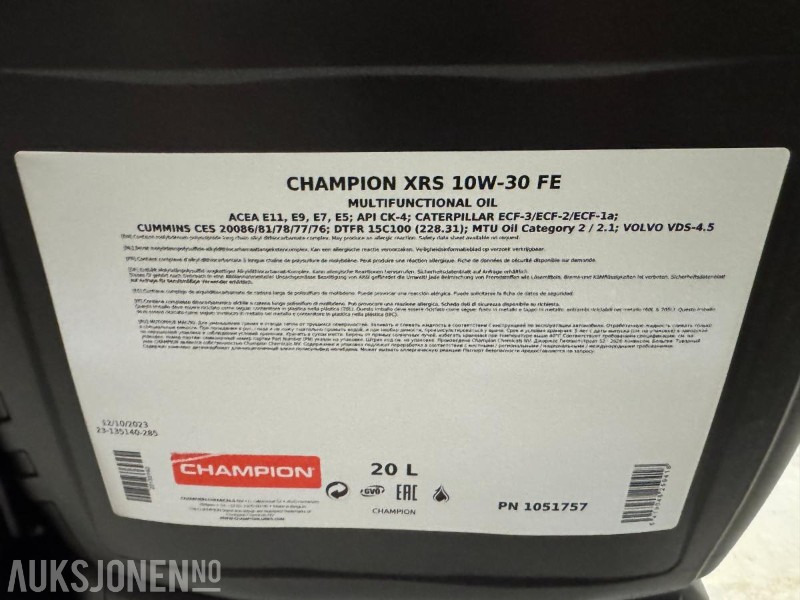 100 Liter Olje - Champion XRS 10W-30 FE Multifunctinal Oil - Прикачен инвентар за Строителна техника: снимка 4 100 Liter Olje - Champion XRS 10W-30 FE Multifunctinal Oil - Прикачен инвентар за Строителна техника: снимка 4