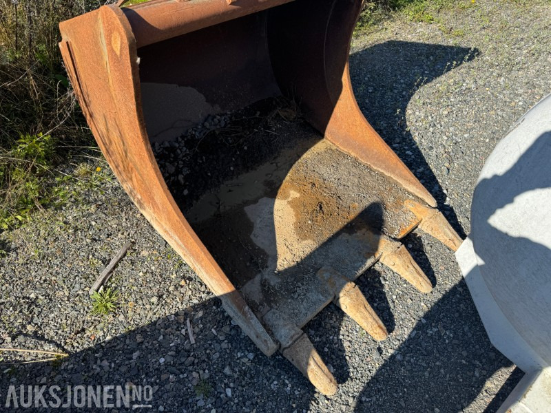 2006 Hako graveskuffe med tenner S60 feste - Прикачен инвентар за Строителна техника: снимка 3 2006 Hako graveskuffe med tenner S60 feste - Прикачен инвентар за Строителна техника: снимка 3