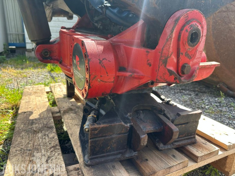2007 Rototilt RT80 og B20 hurtigfeste - Прикачен инвентар за Строителна техника: снимка 4 2007 Rototilt RT80 og B20 hurtigfeste - Прикачен инвентар за Строителна техника: снимка 4