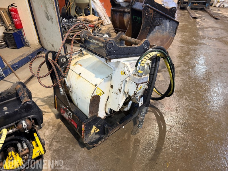 2010 Simex PLB 600 Asfaltfres – S60 - Både betong og afalttrommel montert - Прикачен инвентар за Строителна техника: снимка 2 2010 Simex PLB 600 Asfaltfres – S60 - Både betong og afalttrommel montert - Прикачен инвентар за Строителна техника: снимка 2