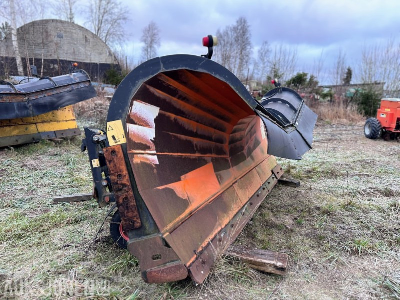 2012 TELLEFSDAL K-70 3400 P SNØPLOG - Прикачен инвентар за Строителна техника: снимка 2 2012 TELLEFSDAL K-70 3400 P SNØPLOG - Прикачен инвентар за Строителна техника: снимка 2