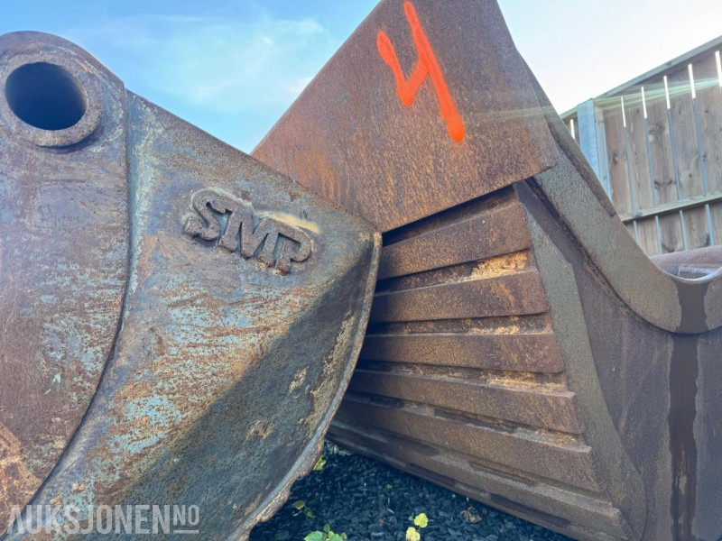 2015 SMP hydraulisk pusseskuffe G90 feste - Прикачен инвентар за Строителна техника: снимка 2 2015 SMP hydraulisk pusseskuffe G90 feste - Прикачен инвентар за Строителна техника: снимка 2