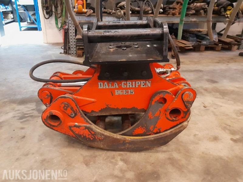 2021 DALA-GRIPEN - DGE35 klo / klype med S60-feste - Прикачен инвентар за Строителна техника: снимка 1 2021 DALA-GRIPEN - DGE35 klo / klype med S60-feste - Прикачен инвентар за Строителна техника: снимка 1