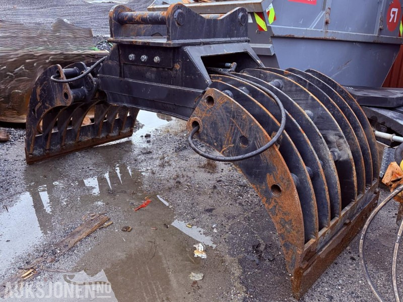 2022 Steinklype m/ S60 hurtigfeste - Nesten ikke brukt - Прикачен инвентар за Строителна техника: снимка 1 2022 Steinklype m/ S60 hurtigfeste - Nesten ikke brukt - Прикачен инвентар за Строителна техника: снимка 1