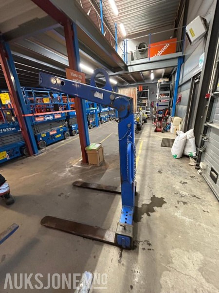 Pallegafler til håndtering av paller med kran / Kapasitet 3000 kg - Прикачен инвентар за Строителна техника: снимка 1 Pallegafler til håndtering av paller med kran / Kapasitet 3000 kg - Прикачен инвентар за Строителна техника: снимка 1