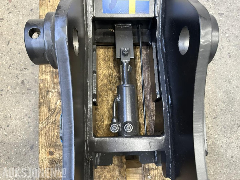 UBRUKT Götene Hydraulisk HK-feste S50 - Прикачен инвентар за Строителна техника: снимка 4 UBRUKT Götene Hydraulisk HK-feste S50 - Прикачен инвентар за Строителна техника: снимка 4