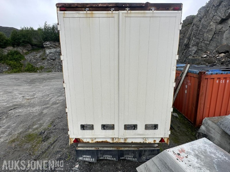 2005 Vang KL111 - 3 akslet slephenger / Flishenger / skaphenger med hydraulisk sideåpning - rep objekt - Ремарке: снимка 5 2005 Vang KL111 - 3 akslet slephenger / Flishenger / skaphenger med hydraulisk sideåpning - rep objekt - Ремарке: снимка 5