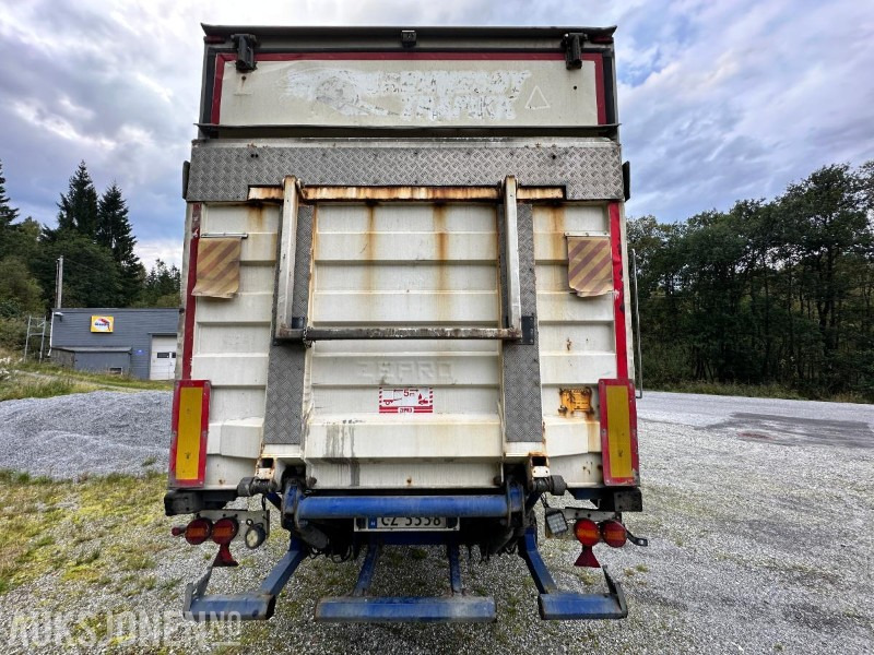 2014 Schmitz CARGOBULL SKO 20/LZG-13.4 FP 80/45 med lift - Ремарке: снимка 4 2014 Schmitz CARGOBULL SKO 20/LZG-13.4 FP 80/45 med lift - Ремарке: снимка 4