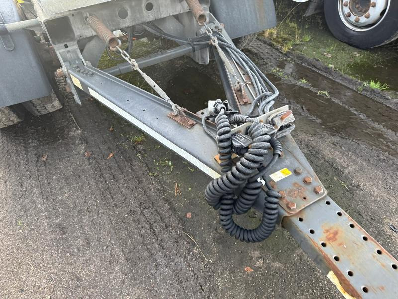 2016 HFR 3 AXLE FULL TRAILER - Slephenger med containerfester - Repobjekt - Ремарке: снимка 5 2016 HFR 3 AXLE FULL TRAILER - Slephenger med containerfester - Repobjekt - Ремарке: снимка 5