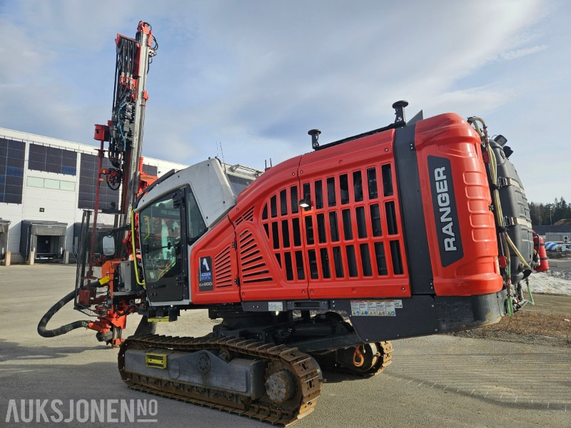 Sandvik DX800I - Пробивна машина: снимка 3 Sandvik DX800I - Пробивна машина: снимка 3