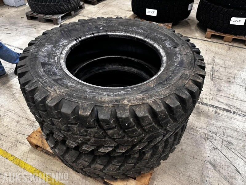 2 stk. Nokian 400/80 R28 dekk - Селскостопанска техника: снимка 1 2 stk. Nokian 400/80 R28 dekk - Селскостопанска техника: снимка 1