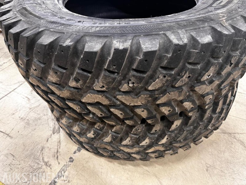 2 stk. Nokian Tri 2 480/80 R34 traktordekk - Селскостопанска техника: снимка 2 2 stk. Nokian Tri 2 480/80 R34 traktordekk - Селскостопанска техника: снимка 2